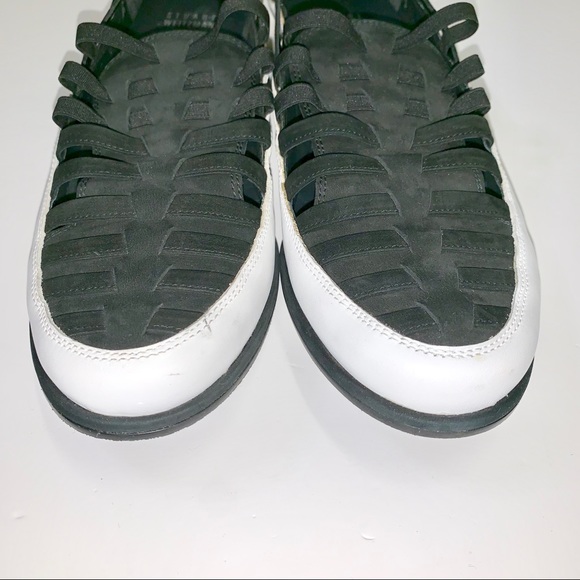 Stuart Weitzman Move-In Strappy Elastic Sneaker size 8.5 Black - Picture 6 of 8